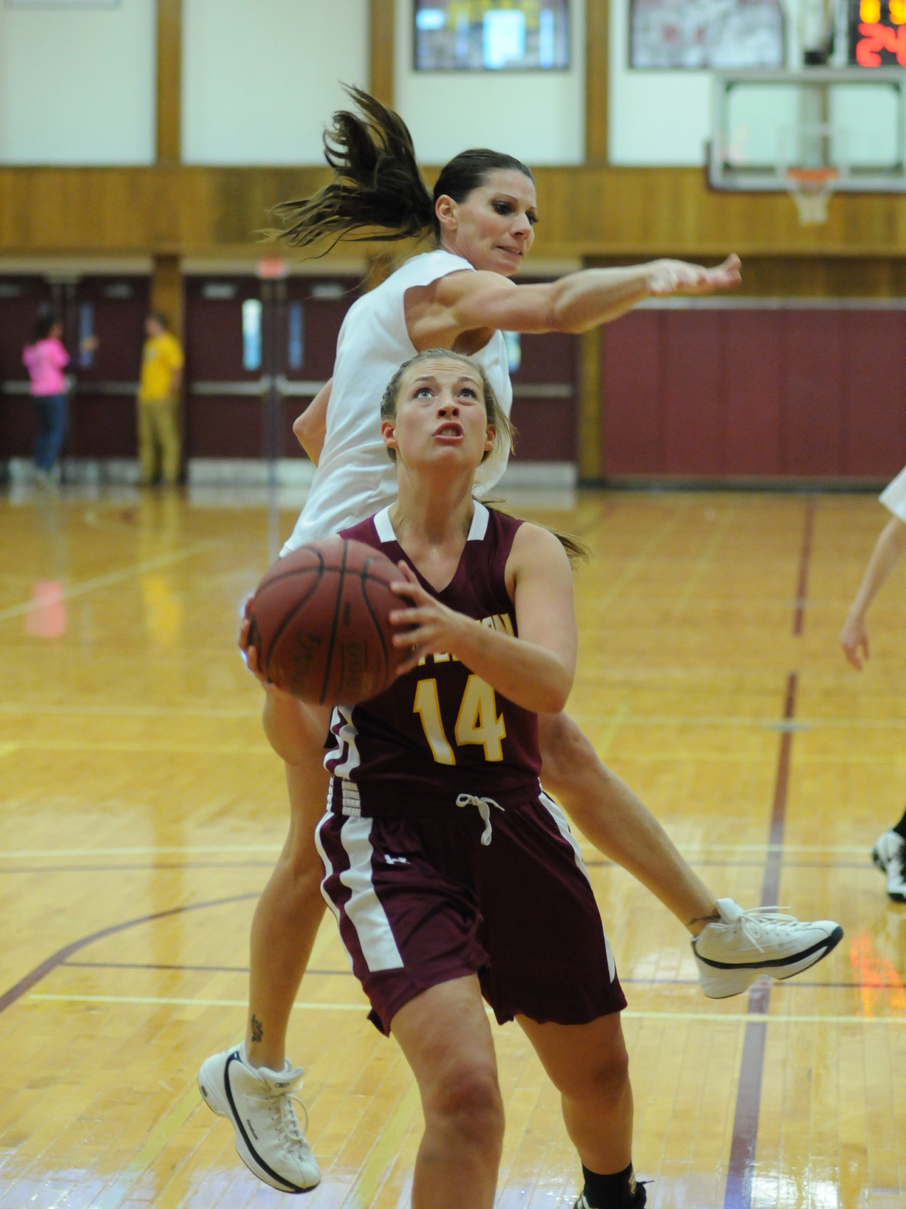 The Lady Cannoneers Split In Torcia Classic